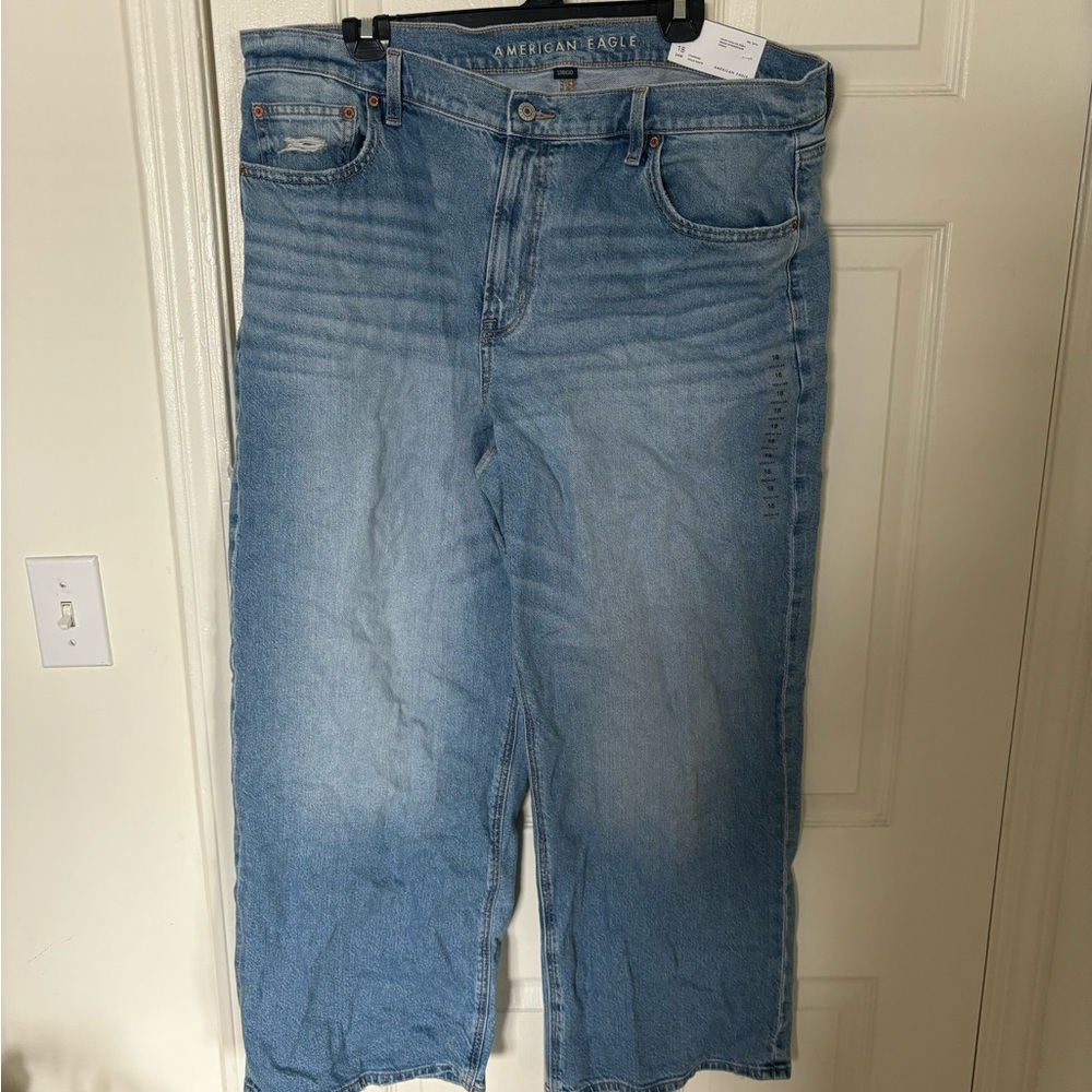 NWT American Eagle stovepipe jeans